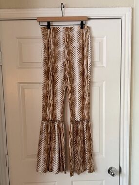 Andree By Unit Brown Snake Print Flare Pants